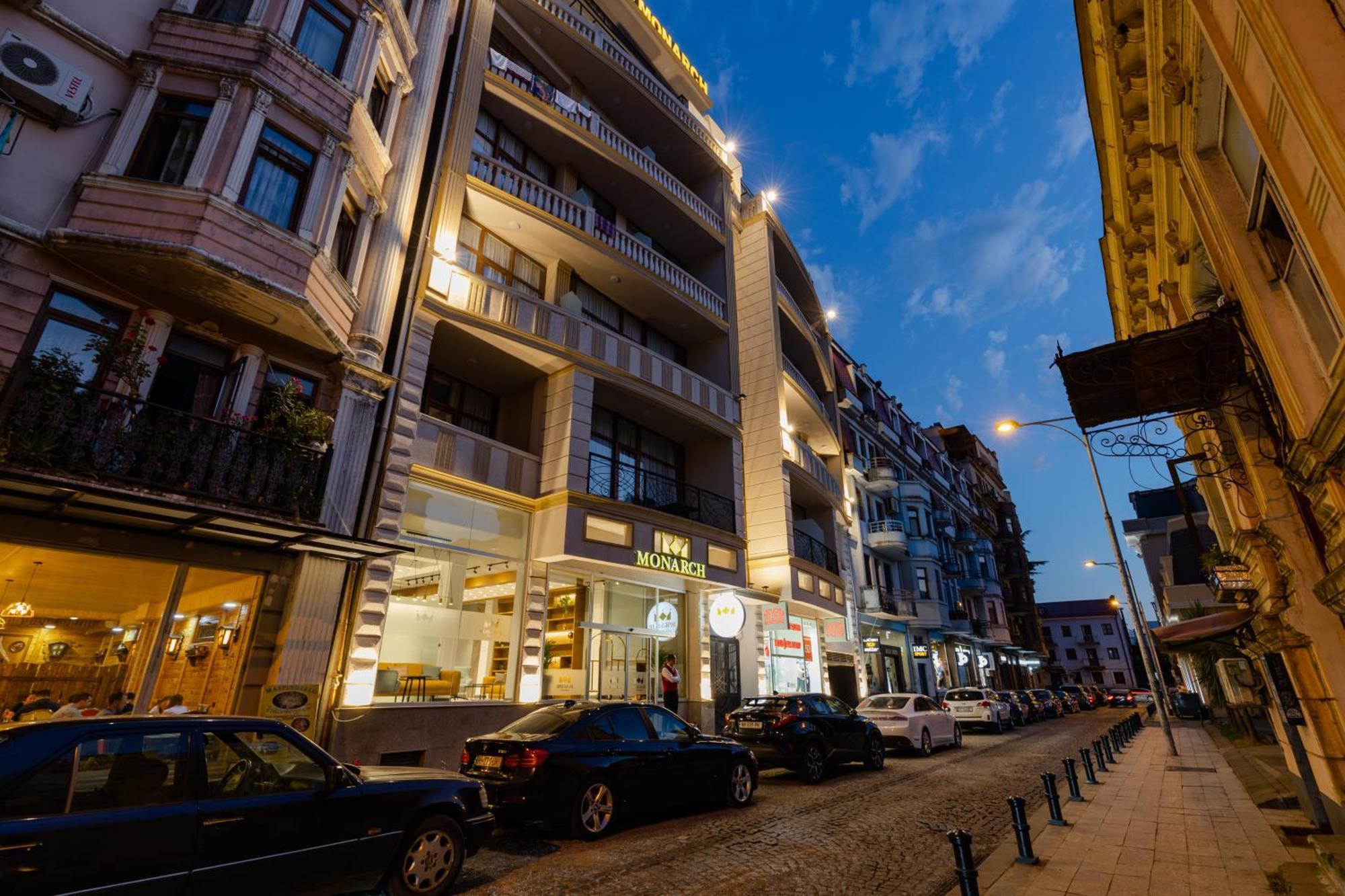 Hotel Monarch Μπατούμι Εξωτερικό φωτογραφία