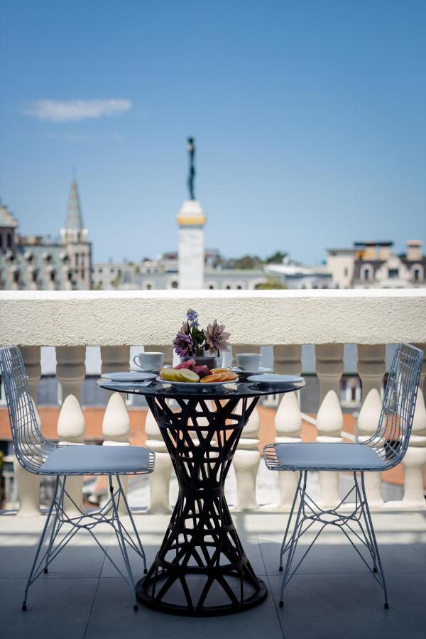 Hotel Monarch Μπατούμι Εξωτερικό φωτογραφία