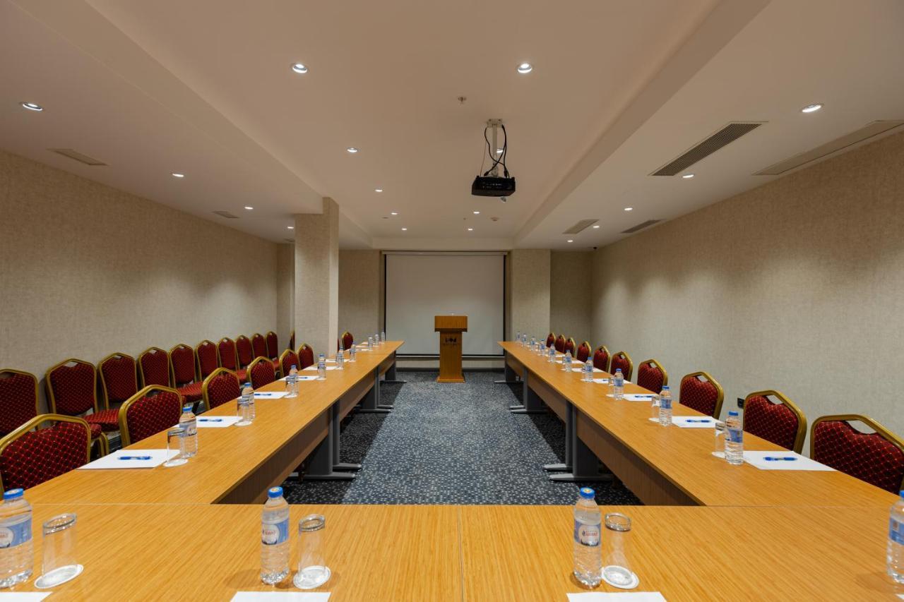 Hotel Monarch Μπατούμι Εξωτερικό φωτογραφία